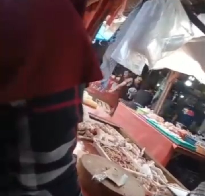 Viral, Preman di Pasar Jombang Tangsel Ngamuk Palak Uang ke Pedagang