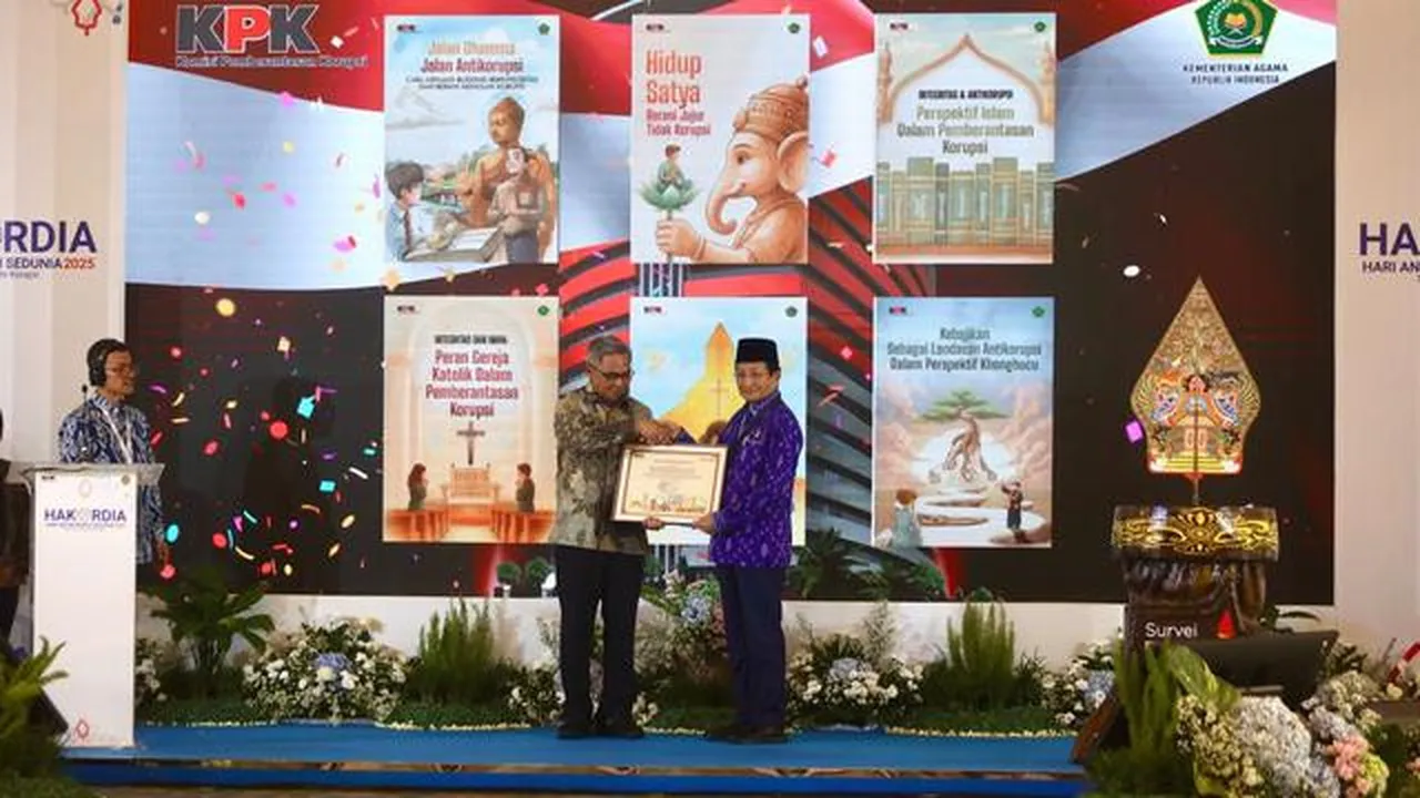 Kemenag dengan KPK Meluncurkan 6 Buku Lintas Agama Tentang Antikorupsi