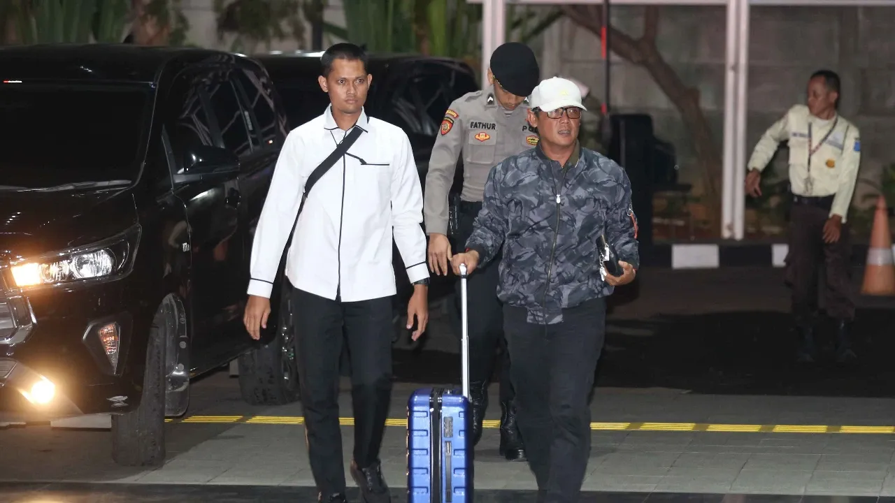 Penangkapan Bupati Lampung Tengah Ardito Wijaya, KPK Sita Uang dan Logam Mulia