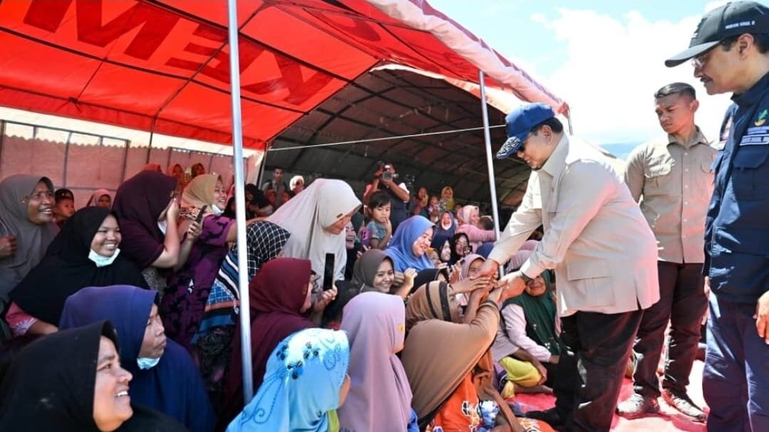 Presiden Prabowo Hadir di Tengah Pengungsi Aceh Tenggara, Pastikan Penanganan Berjalan Cepat