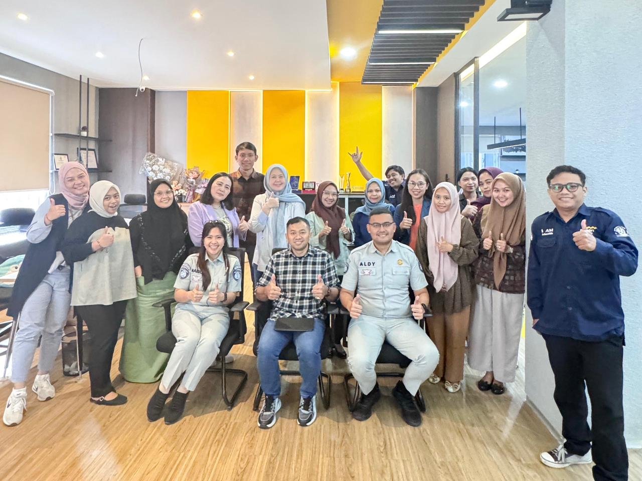 Tingkatkan Sinergi Layanan, Jasa Raharja Berikan Sharing Session bagi Pegawai Mandiri Inhealth Makassar