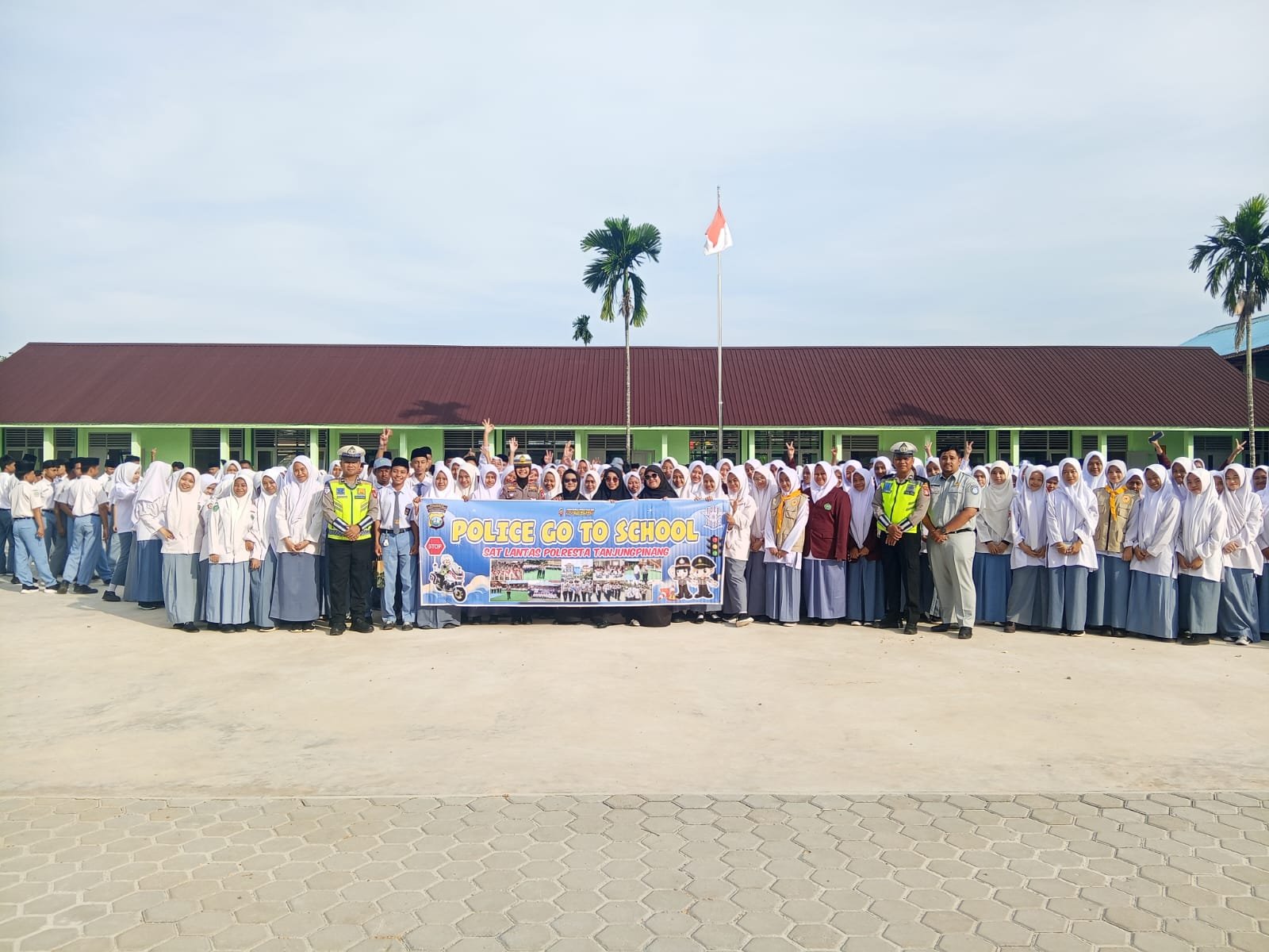 Jasa Raharja dan Satlantas Polresta Tanjungpinang Gelar PPKL di MAN Tanjungpinang