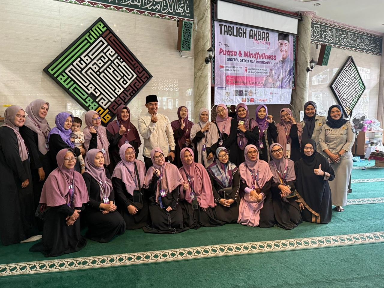 Jasa Raharja Jawa Barat  Kampanyekan Keselamatan Berkendara pada Tabligh Akbar Parenting di Madrasah Ibtidaiyah Yanuri Cijerah, Cimahi