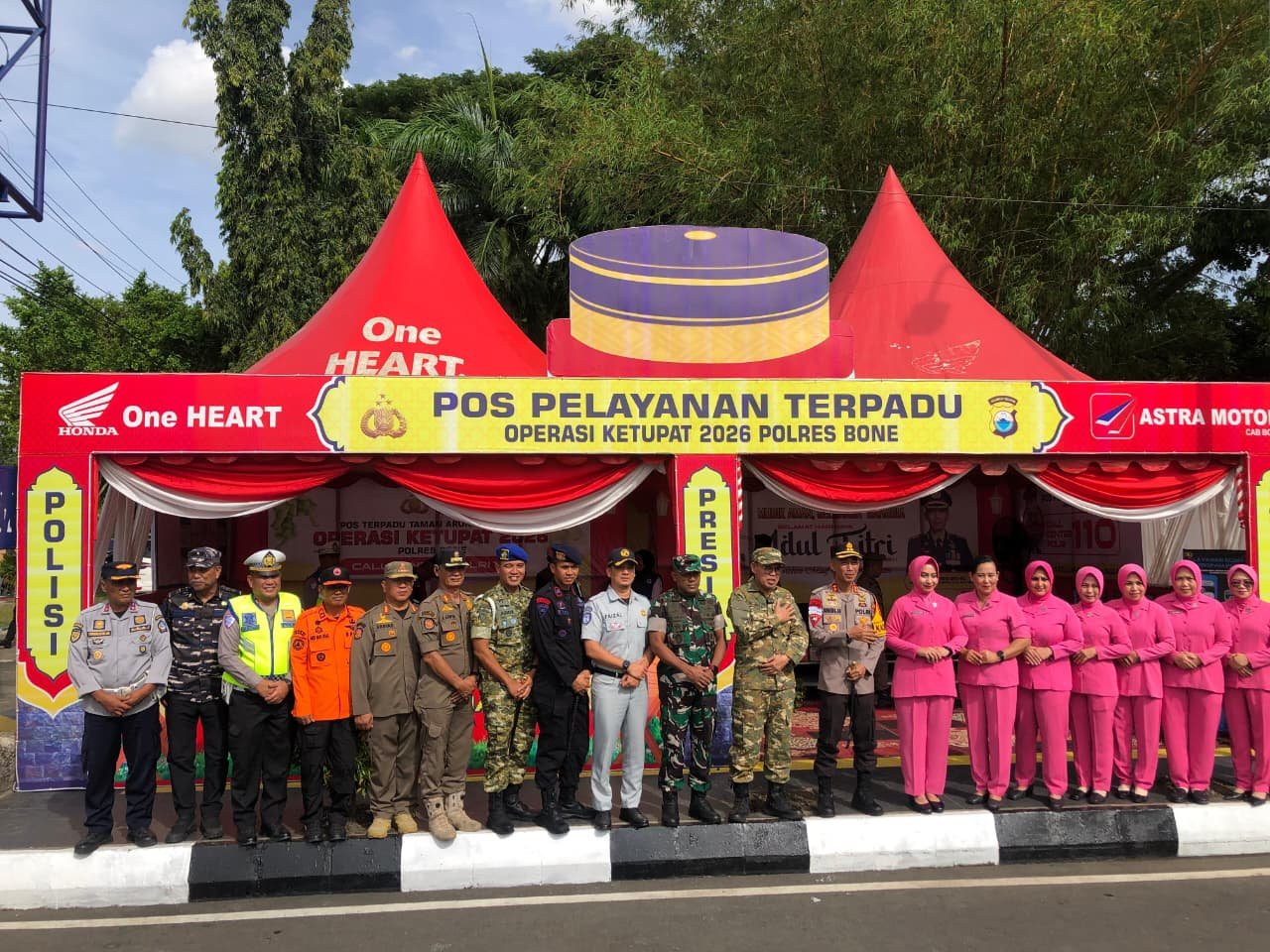 Jasa Raharja Gelar Aksi Simpatik dalam Apel Malam Takbiran di Watampone