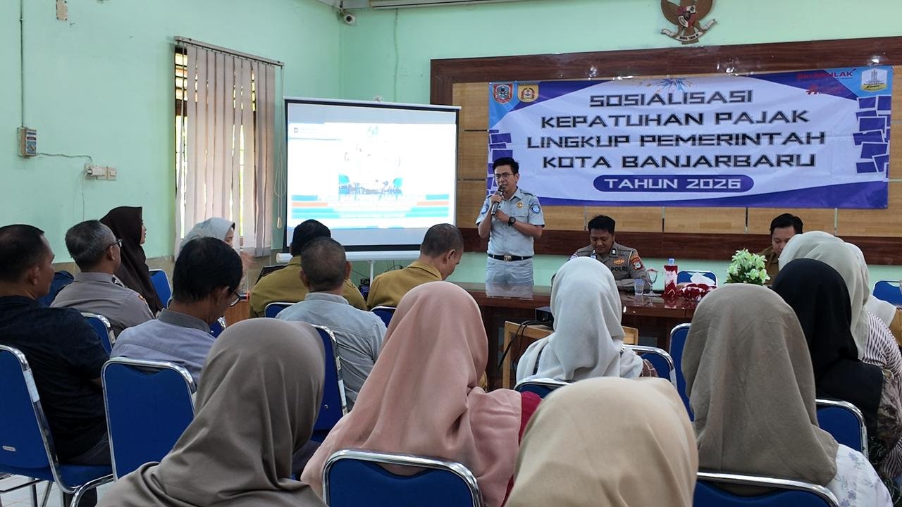 Perkuat Kesadaran Wajib Pajak, Tim Pembina Samsat Banjarbaru Sosialisasi di Kelurahan Guntung Payung