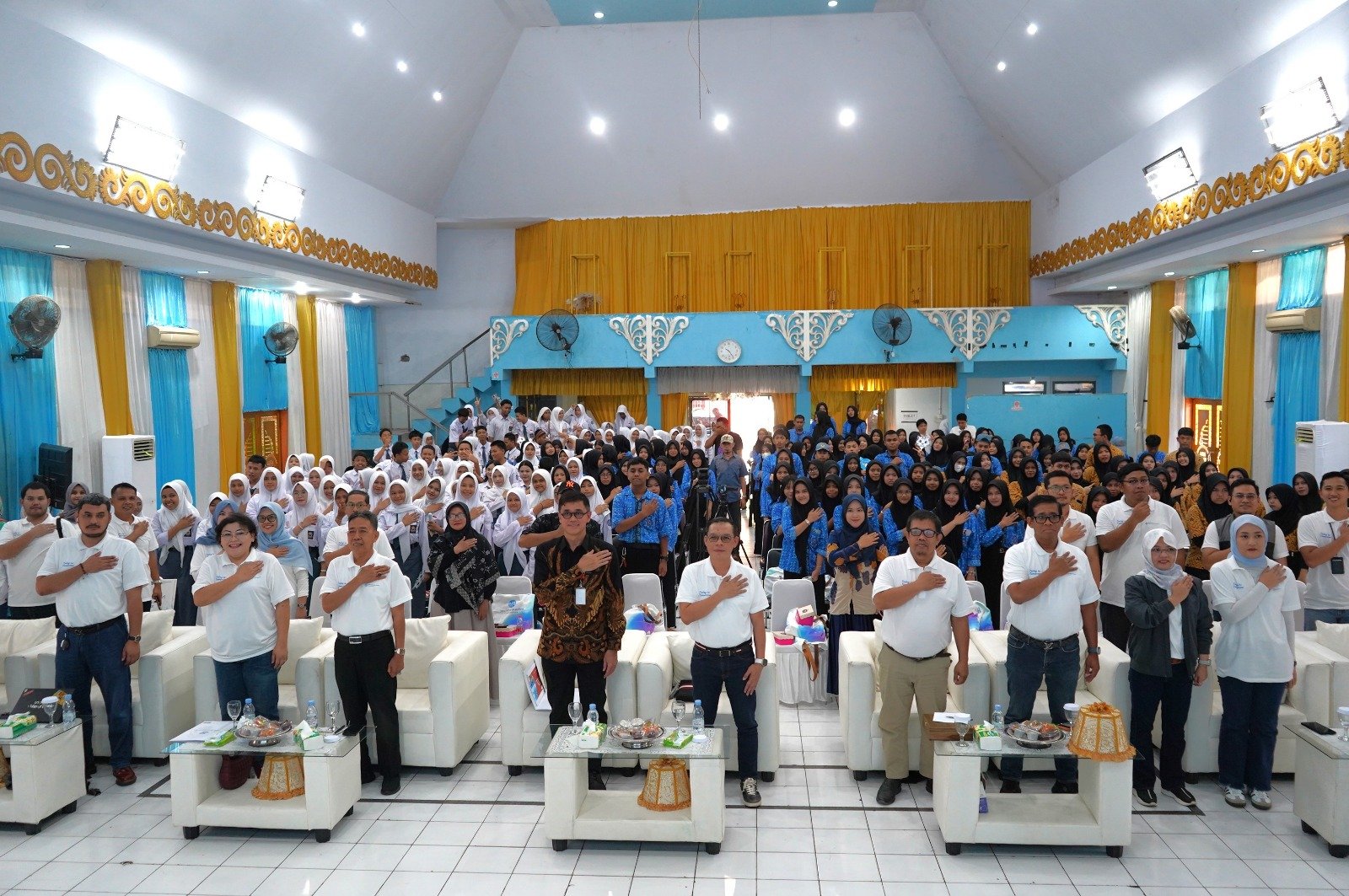 Kakanwil Jasa Raharja Hadiri Kolaborasi Literasi Keuangan Jasaraharja Putera dan OJK di SMKN 4 Makassar