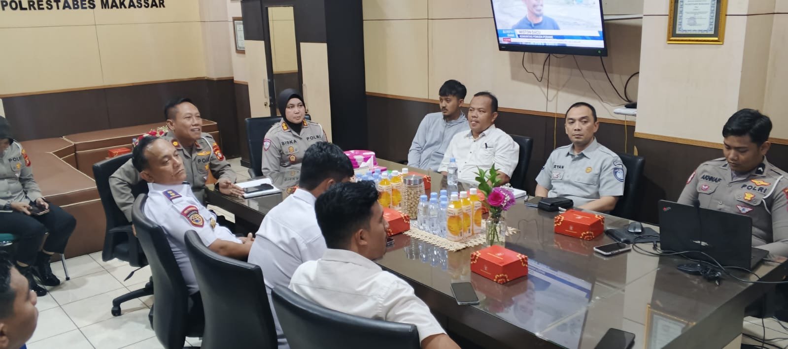 Perkuat Keselamatan Jalan Raya, Jasa Raharja Sulsel Ikuti Rapat Koordinasi Lantas di Polrestabes Makassar
